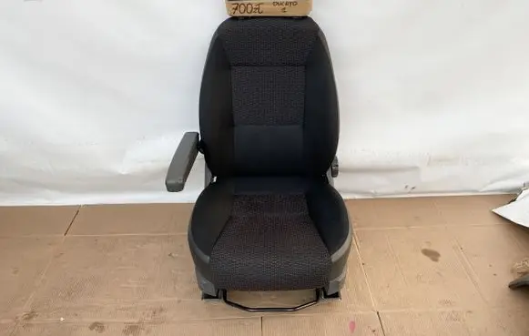 Citroen Jumper Front driver seat 1374156080