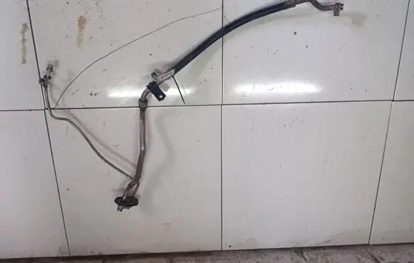 Honda Civic Air conditioning (A/C) pipe/hose 