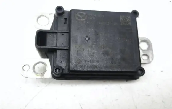 Mazda CX-30 Distronic sensor radar B0N267XA0E ARS410MA