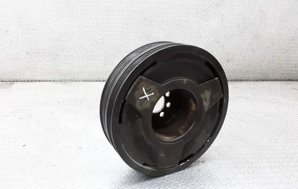 Audi A6 S6 C5 4B Crankshaft pulley