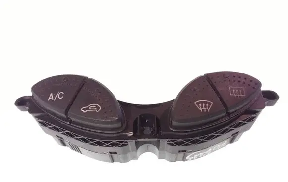 Ford Focus Windscreen/window heater switch 98AG19A945CF