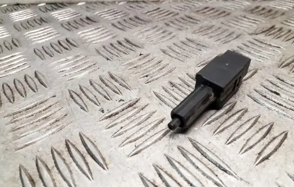 Clutch pedal sensor