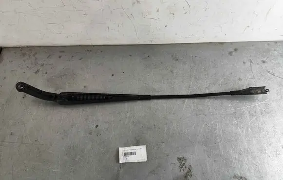 Volvo S80 Front wiper blade arm 30655214