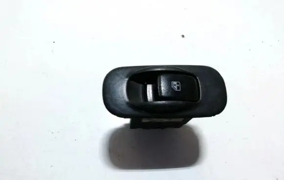 Mitsubishi Galant Electric window control switch mb962804 c8dd101ma1
