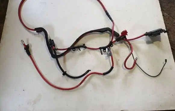 BMW 5 E60 E61 Positive cable (battery) 6944536 7789754 9442251
