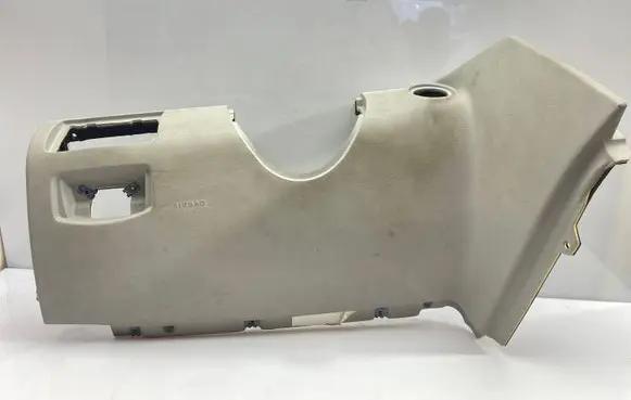 Mercedes-Benz GL X164 Dashboard lower bottom trim panel A1646803587