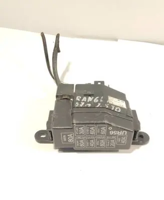 Ford Ranger Fuse module 8253T01