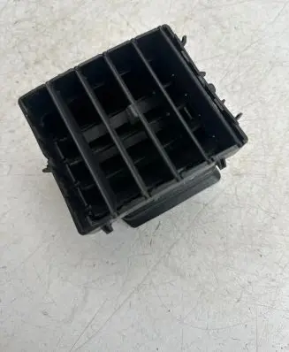 Dodge Nitro Dashboard air vent grill cover trim 1613673XDV