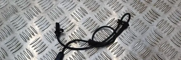 Renault Clio V ABS brake wheel speed sensor 479109572R