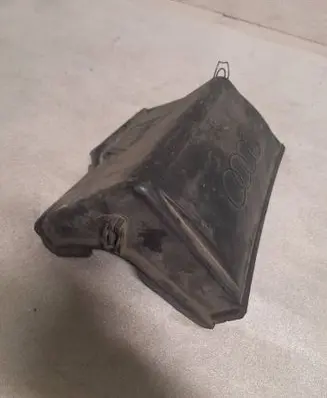 Audi 80 90 B3 Battery box tray 893915437