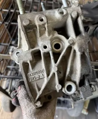 Peugeot 206 Water pump 9431140021