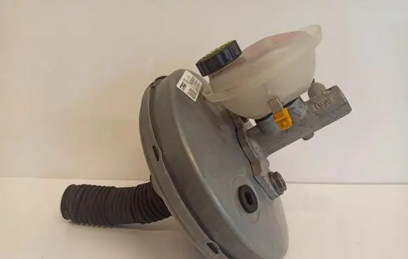 Porsche Boxster 986 Brake booster 98735502500
