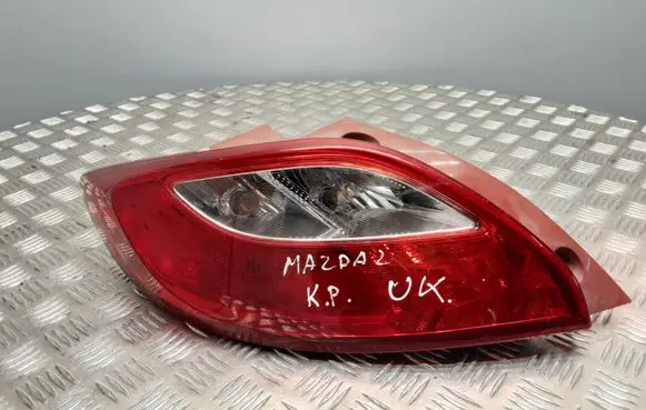 Mazda 2 Rear/tail lights D6515116C K2442