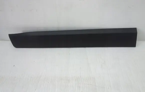Opel Crossland X Front door trim (molding) 13482096