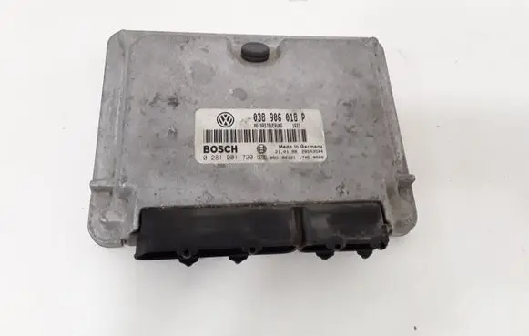 Volkswagen PASSAT B5 Engine control unit/module 038906018P
