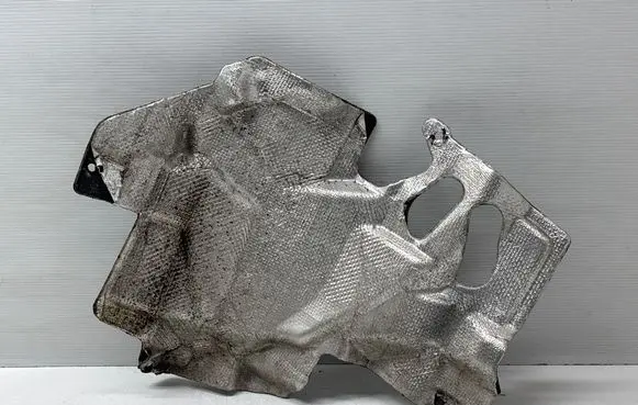 Nissan X-Trail T32 Heat shield in engine bay 