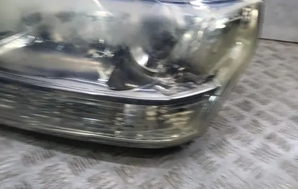 Suzuki Grand Vitara II Headlight/headlamp