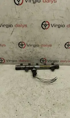 Volvo V50 Fuel main line pipe 9645689580 20006021 2004130