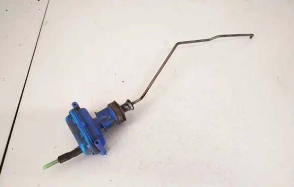 Audi 80 90 S2 B4 Central locking vacuum pump 893862153d