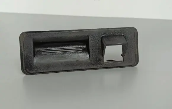 SsangYong Rexton Tailgate opening switch 8922036011
