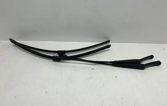 Volkswagen Golf Plus Headlight wiper blade set 74560
