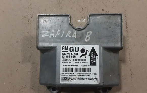 Opel Zafira B Airbag control unit/module 13188856