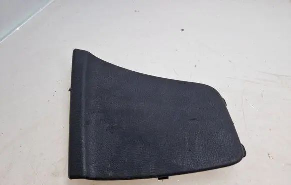 Audi A3 S3 8V Tailgate/boot cover trim set 8V4867658