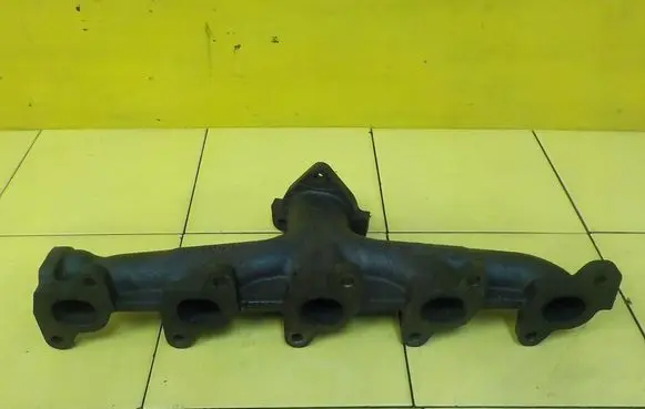 Land Rover Discovery Exhaust manifold LKC102030