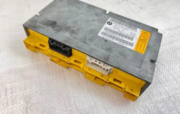 BMW 7 E65 E66 Airbag control unit/module 6933021