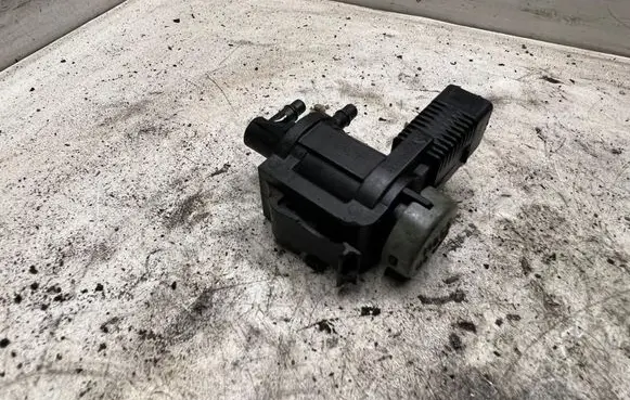 Valve vacuum