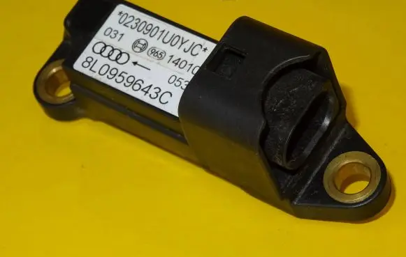 Audi A3 S3 8L Airbag deployment crash/impact sensor 8L0959643C