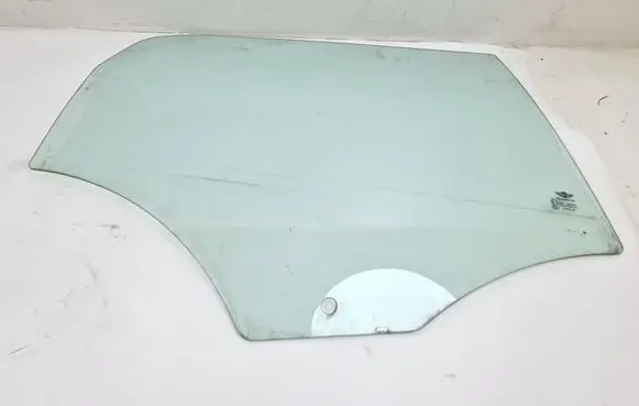Mini Cooper Countryman R60 Rear door window glass 43R001583 DOT682M3236AS2 E000199