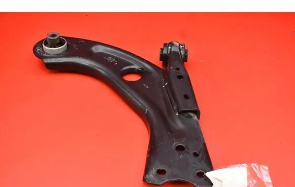 Peugeot 308 Front control arm 11-160500115