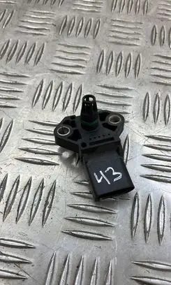 Volkswagen PASSAT B6 Air pressure sensor