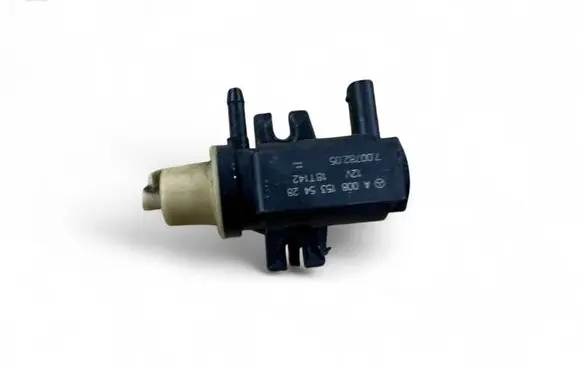Mercedes-Benz E AMG W213 Turbo solenoid valve A0081535428 18T142 70078205