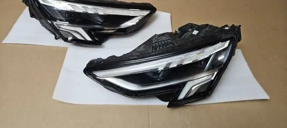 Audi A3 S3 8V Headlight/headlamp 8V0941033 8V0941034