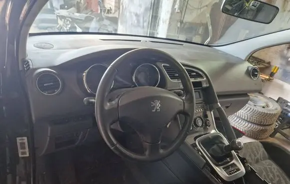 Peugeot 3008 I Dashboard