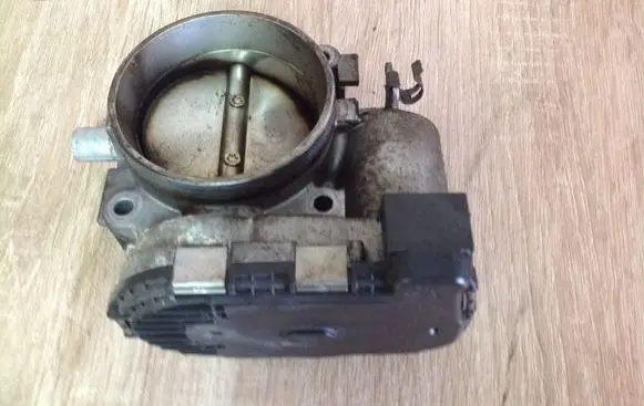 Mercedes-Benz ML W163 Throttle valve A1121410125 0280750019