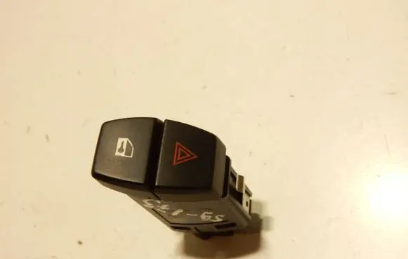 BMW 5 F10 F11 Hazard light switch 61319161896 9161896 59173