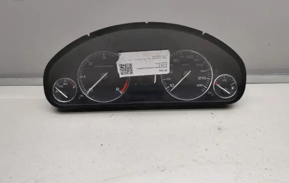 Peugeot 407 Speedometer (instrument cluster) 9658137280