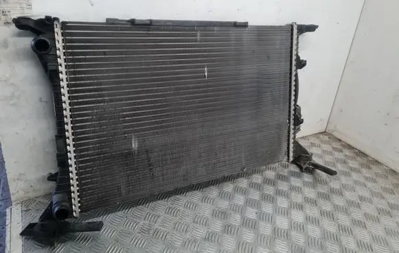 Audi A4 S4 B8 8K Coolant radiator 8K0121251R