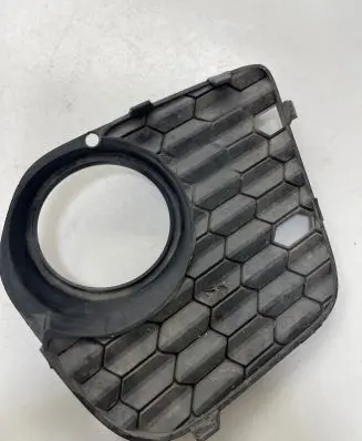 BMW X5 E70 Fog light bracket 10503410 8048021 10160