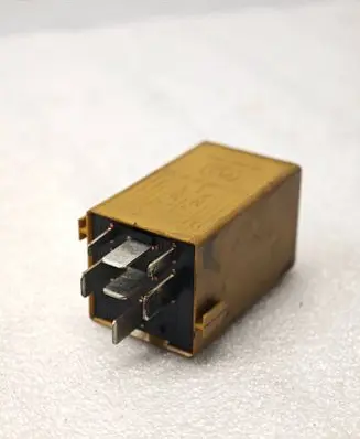 BMW 5 E60 E61 Window control relay 61368384505 V23141B3001X15