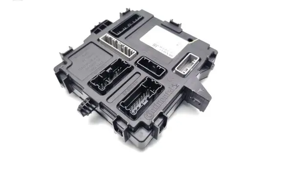 Renault Clio V Central body control module 284B22495R A3C1168260200