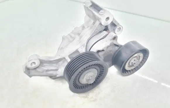 Toyota GT 86 A/C compressor mount bracket 