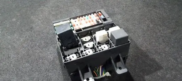 Hyundai Matrix Fuse box set 9100717880
