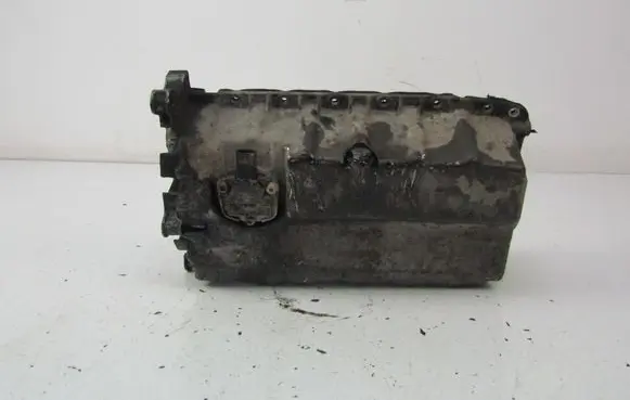 Skoda Octavia Mk2 (1Z) Oil sump 