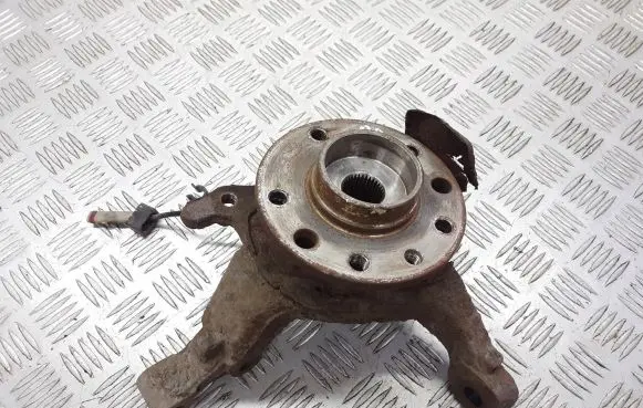 Opel Astra H Front wheel hub spindle knuckle