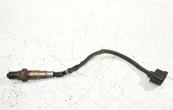 Mercedes-Benz B W245 Lambda probe sensor A0045420718