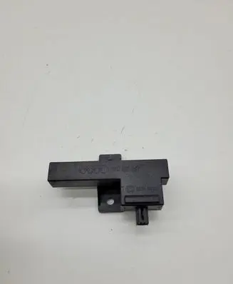 Audi A6 S6 C7 4G Keyless (KESSY) go control unit/module 8K0907247